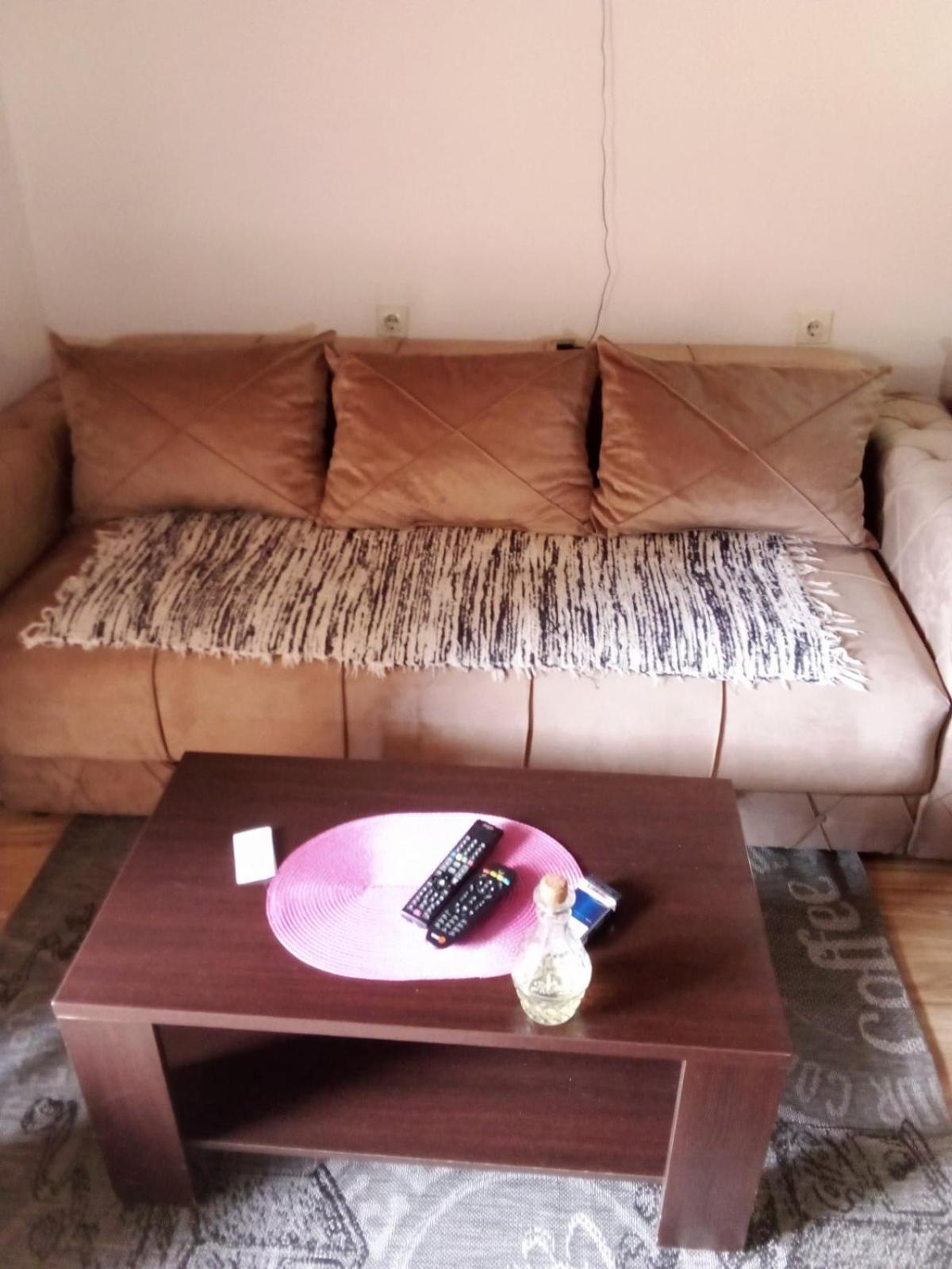 Planinska Kuca Dusan Mitrovac Ngoại thất bức ảnh